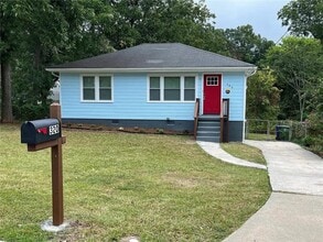 Building Photo - 320 Camfield Ct SW