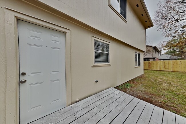 Building Photo - 7010 Durango Dr