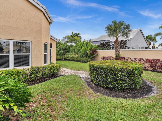 Building Photo - 8253 Horseshoe Bay Rd