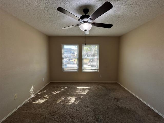 Building Photo - 5317 Los Altos Rd