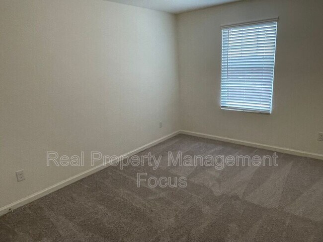 Building Photo - 2629 Silver Leaf Ln