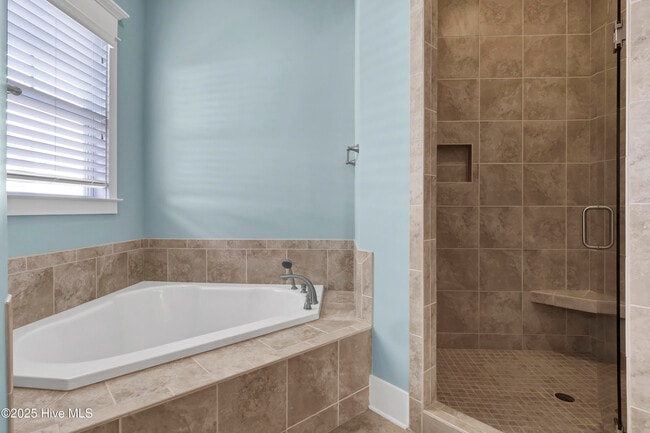 Building Photo - 2065 Shelmore Way