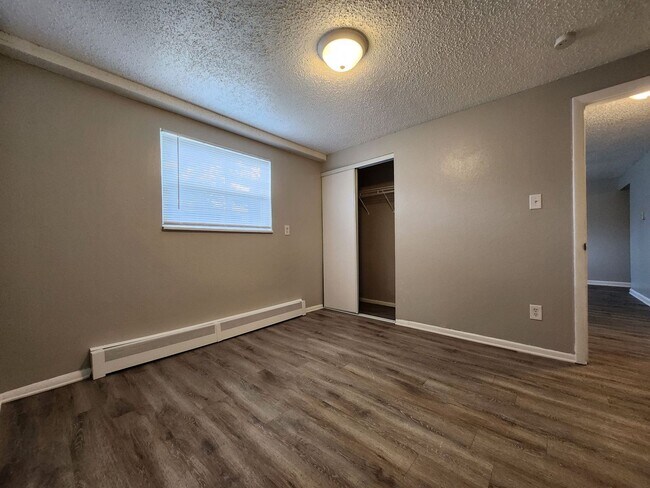 Building Photo - 7135 Alegre Cir
