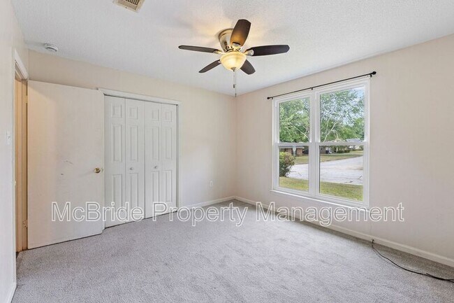 Building Photo - 3506 Gardenbrook Dr