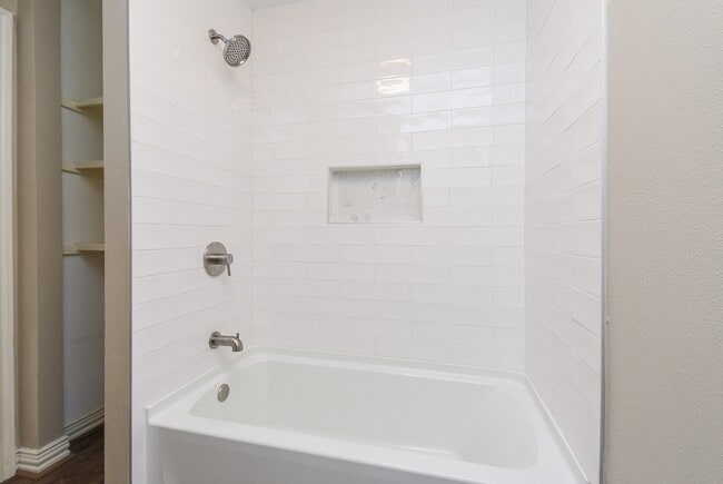 Building Photo - 4606 Whispering Rock Ln