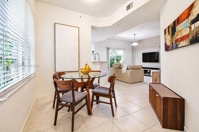 Building Photo - Northeast 8th Avenue, Miami Shores, FL 33138 - 2 BR 2 BA townhouse