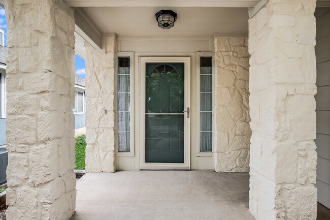 Building Photo - 5615 Steven Creek Way