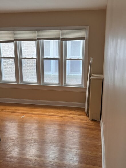 Dining Room - 8138 S Saginaw Ave