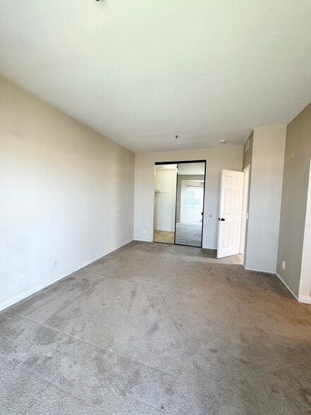 Primary bedroom - 1400 Pacific Coast Hwy