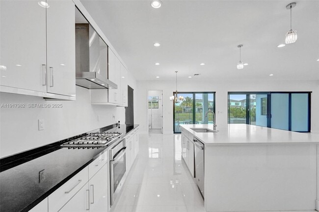 Building Photo - 17130 Wandering Wave Ave