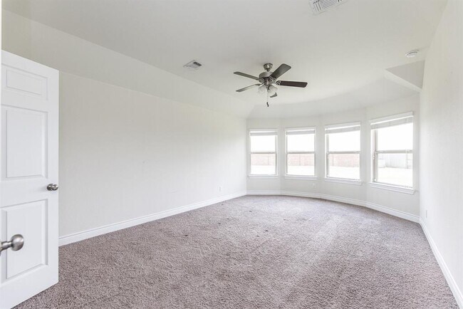 Building Photo - 10907 Birchwood Knl Ct