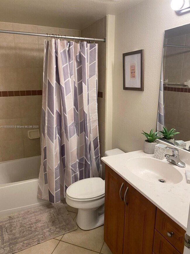 Building Photo - 6400 Emerald Dunes Dr