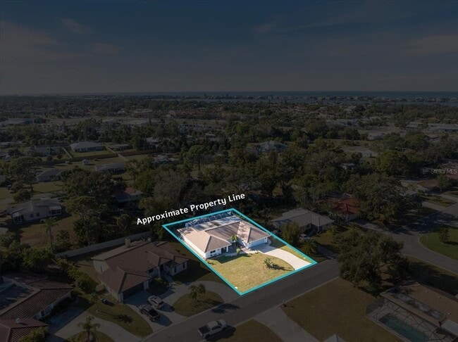 Building Photo - 328 Monet Dr