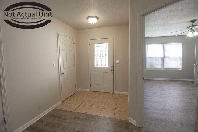 Building Photo - 1524 Bodie Dr