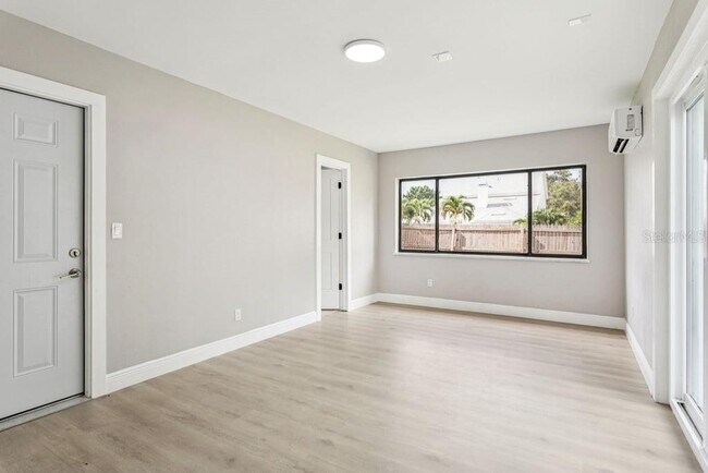 Building Photo - 8200 136th St