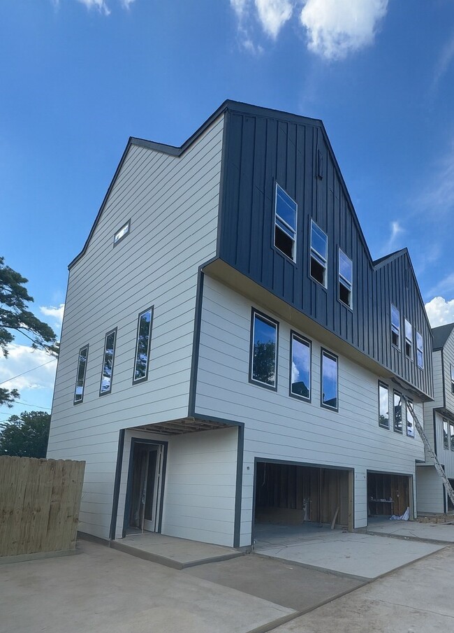 Building Photo - 5306 Kindred Garden Ln