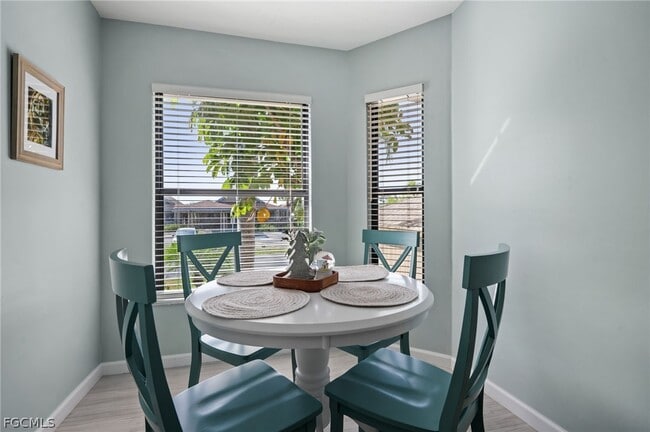 Building Photo - 17611 Marco Island Ln