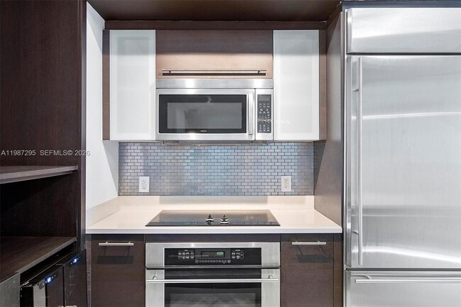 Building Photo - 55 SE 6th St