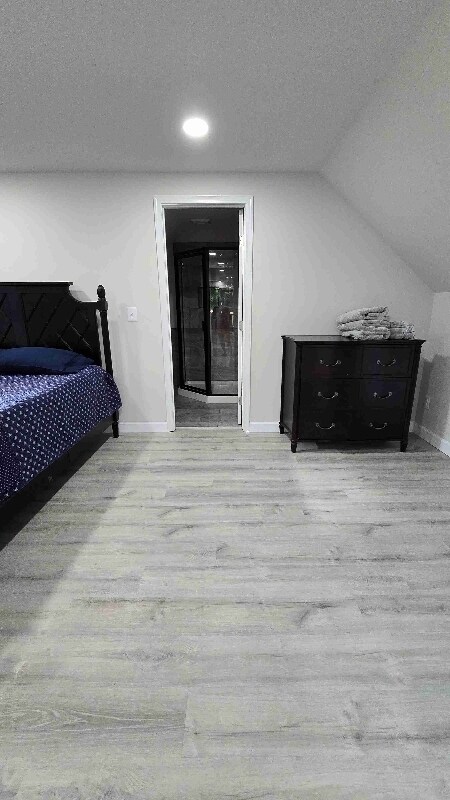 Building Photo - 6585 Lovers Ln