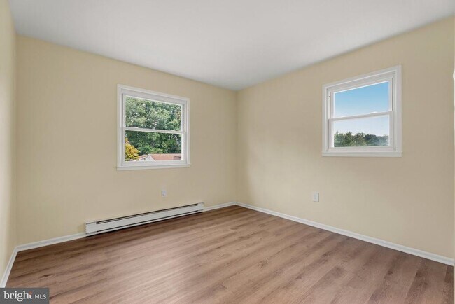 Building Photo - 13242 Kurtz Rd