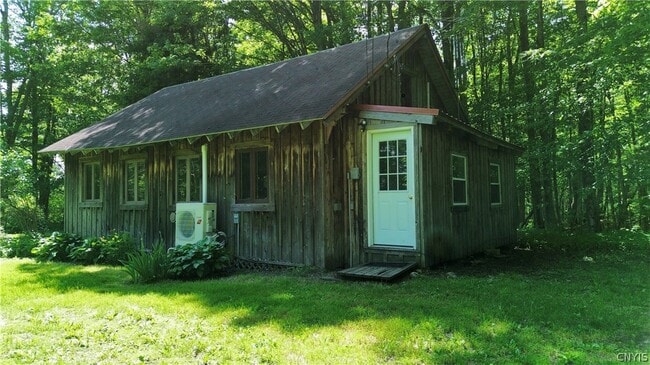 Building Photo - 7481 Hoffman Rd