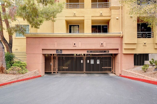 Building Photo - Luxurious Meridian Condo. Live 24/7 Guard ...