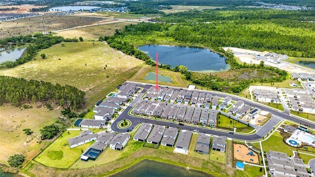 Building Photo - 15174 Field Daisy Dr