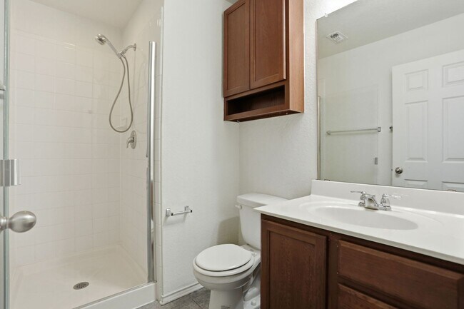 Building Photo - Spacious 4-Bedroom Home with Flexible Floor Plan in Growing West San Antonio