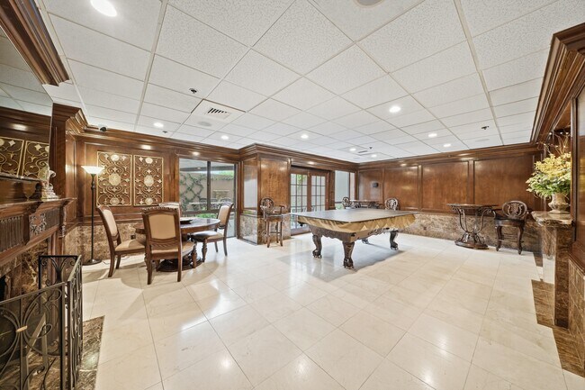 Building Photo - 3525 Sage Rd