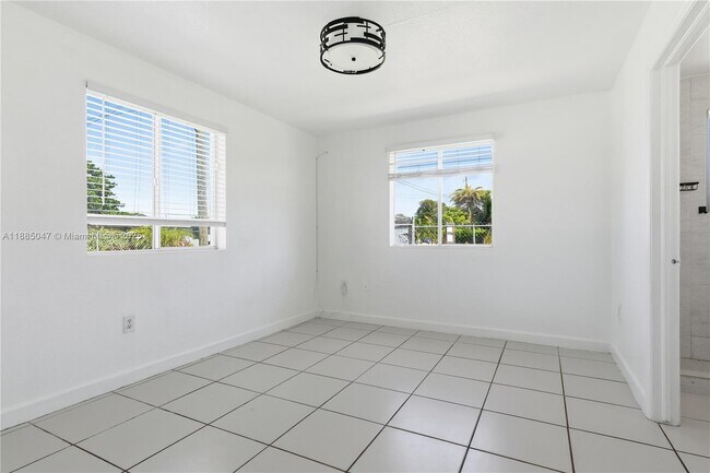 Building Photo - 10350 SW 181st St