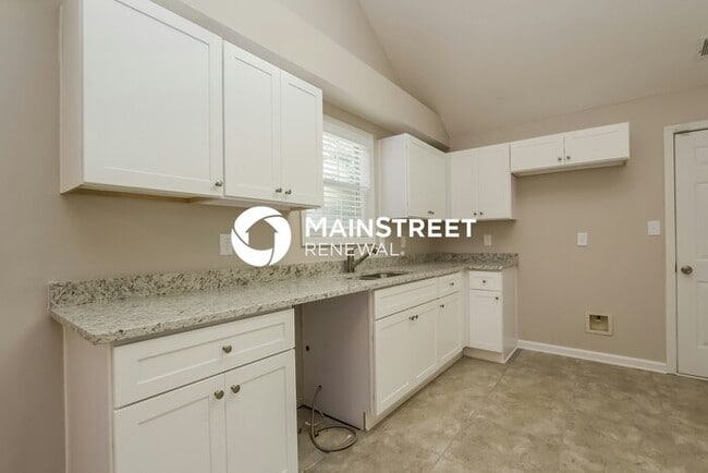 Building Photo - 7075 Mahonia Pl