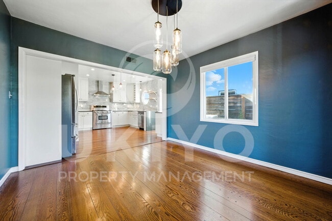 Building Photo - 4159 Midvale Ave