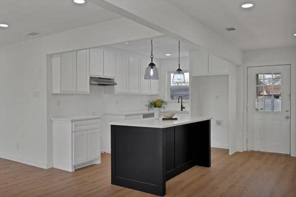 Building Photo - 1108 Ashland Dr