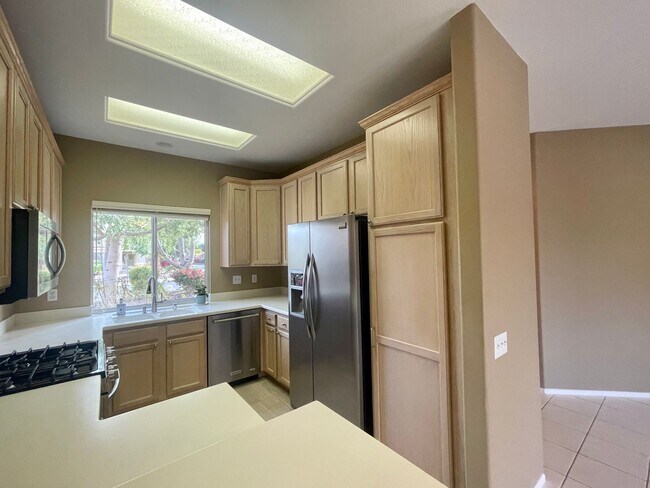 Building Photo - 78294 Bovee Cir