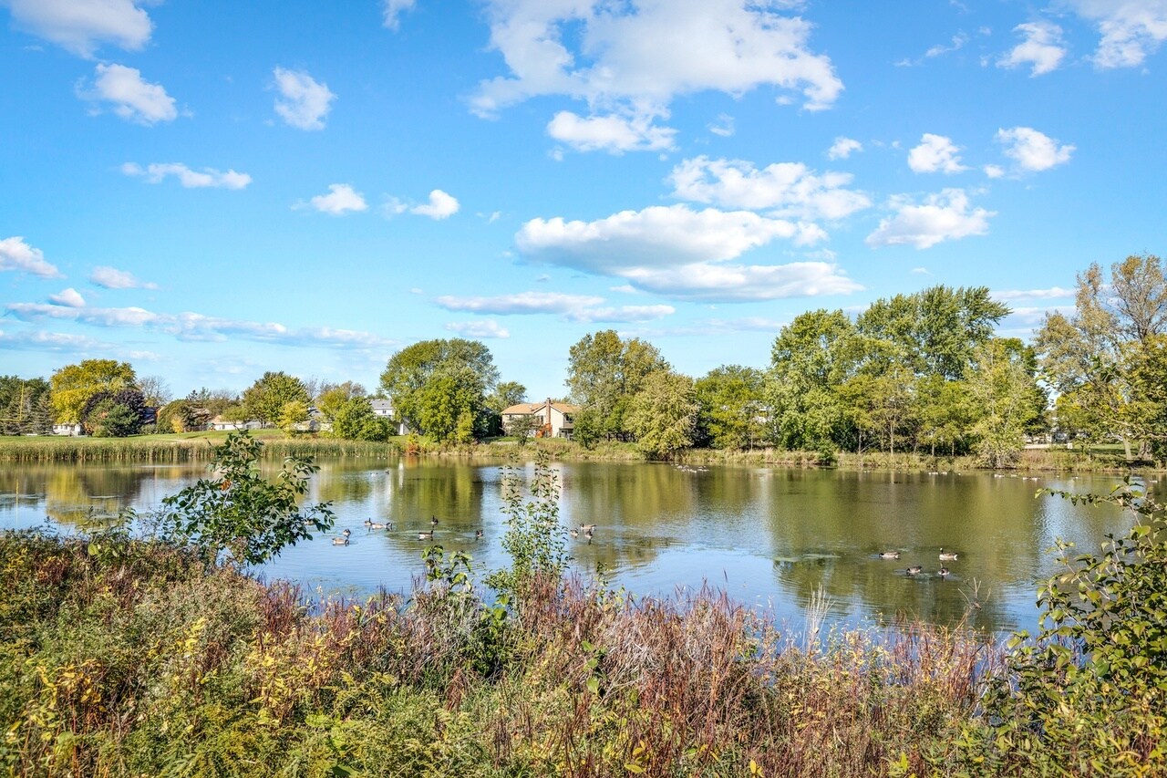 Building Photo - 2344 County Farm Ln