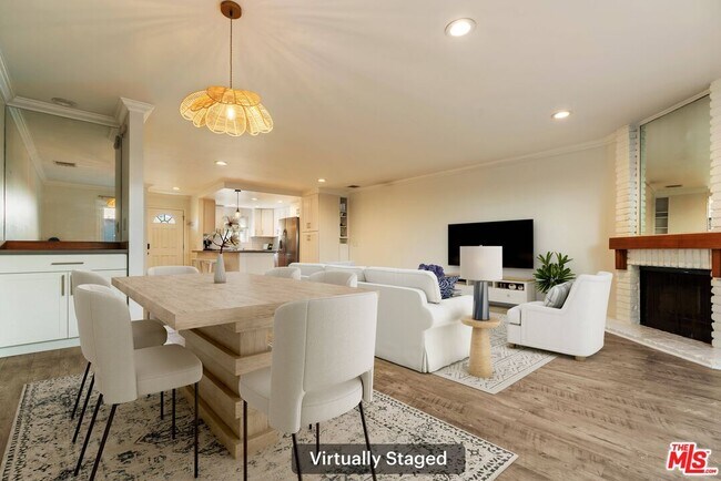 Building Photo - 1837 11th St