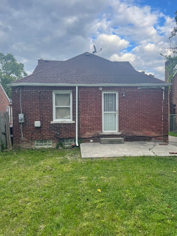 Building Photo - 15837 St Marys St