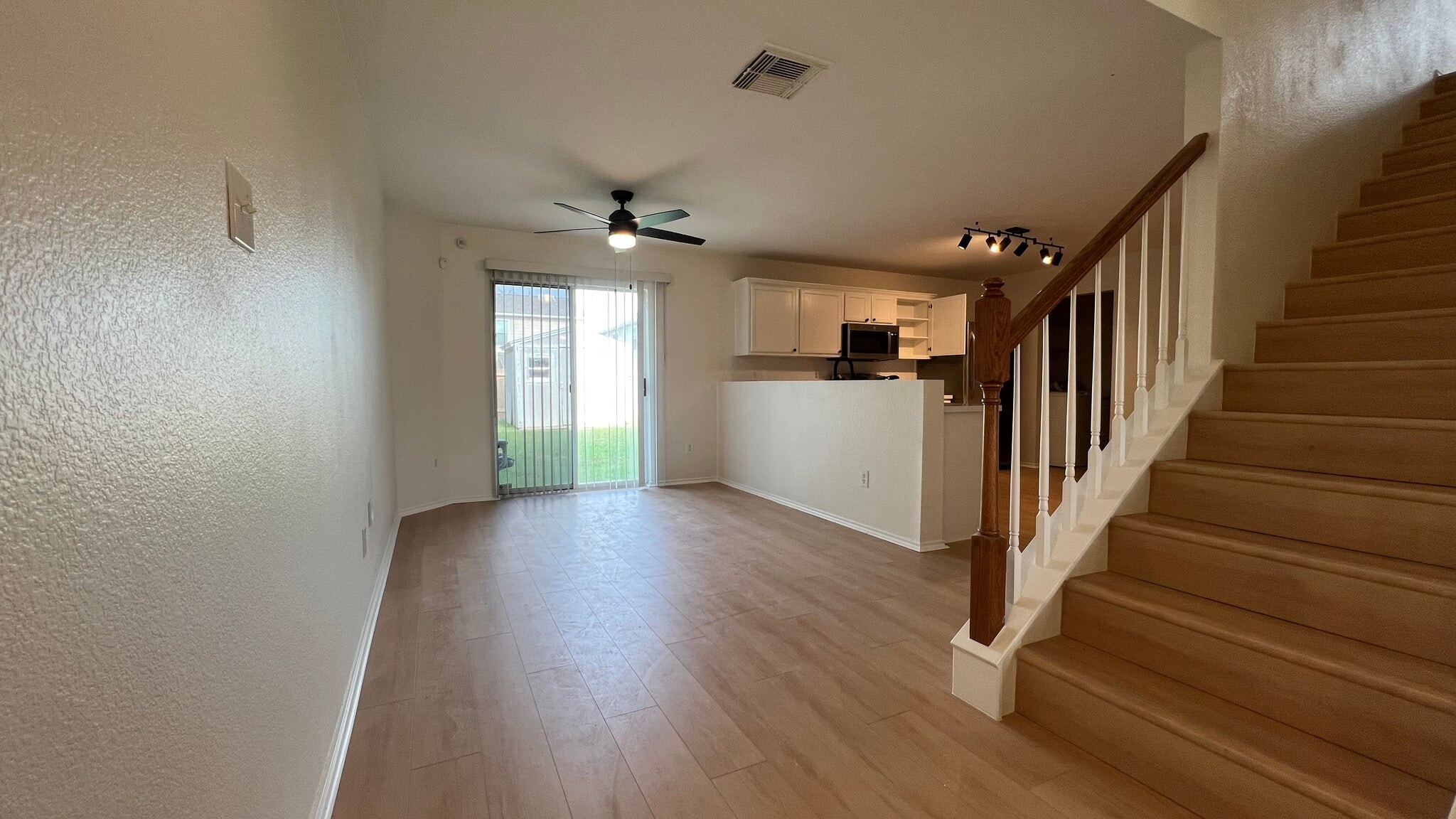 Building Photo - 7807 Galleon Field Ln