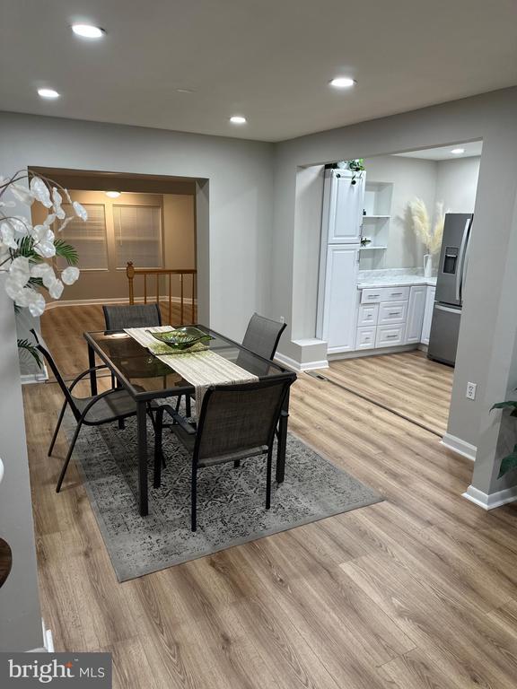 Building Photo - 6521 Gildar St