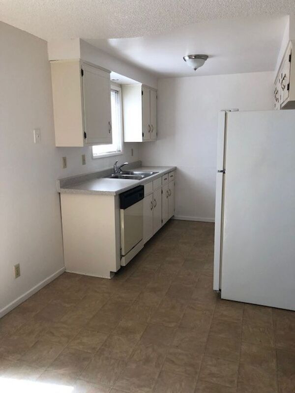 Building Photo - 1287 Kenray Loop