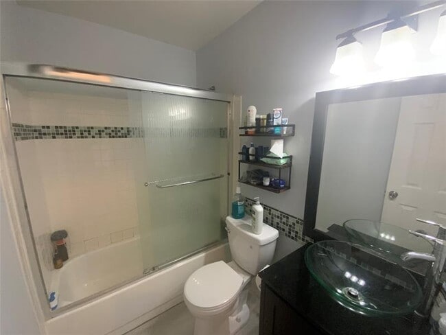 Building Photo - 1795 Satinwood Cir