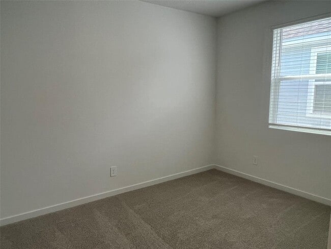 Building Photo - 14 Oconee Dr