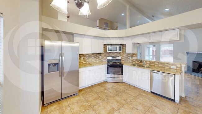 Building Photo - 804 Squire Ct