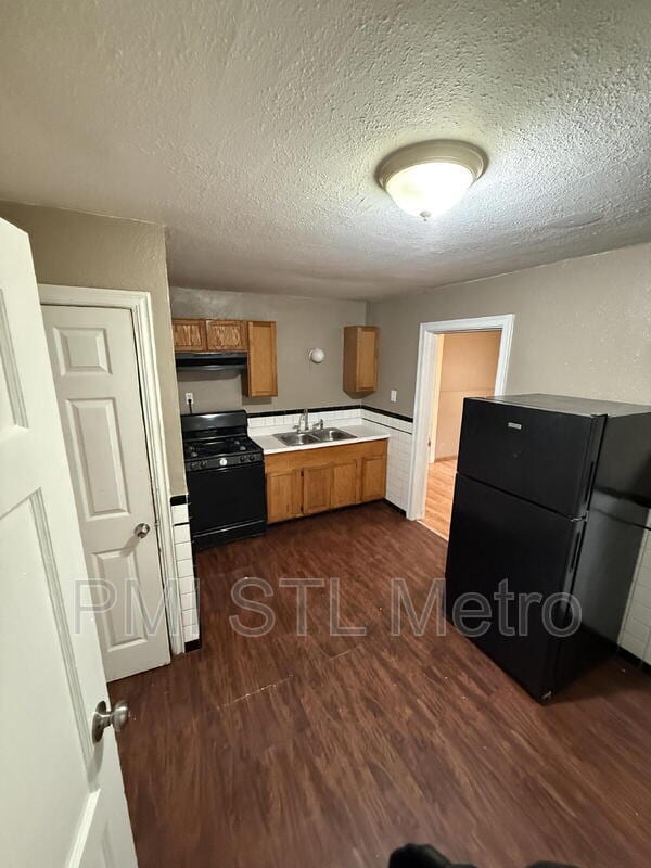 Building Photo - 7008 Paisley Dr