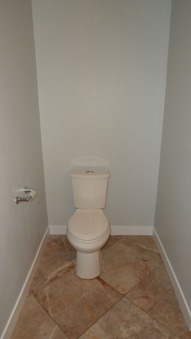 Building Photo - Office Space Living 2 BR 2.5 BA Attached 2 Car Garage