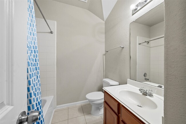 Building Photo - 2551 Marquette Trail