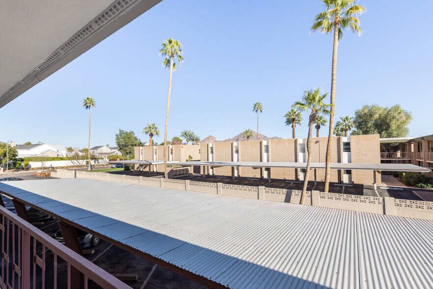 Building Photo - 3737 E Turney Ave