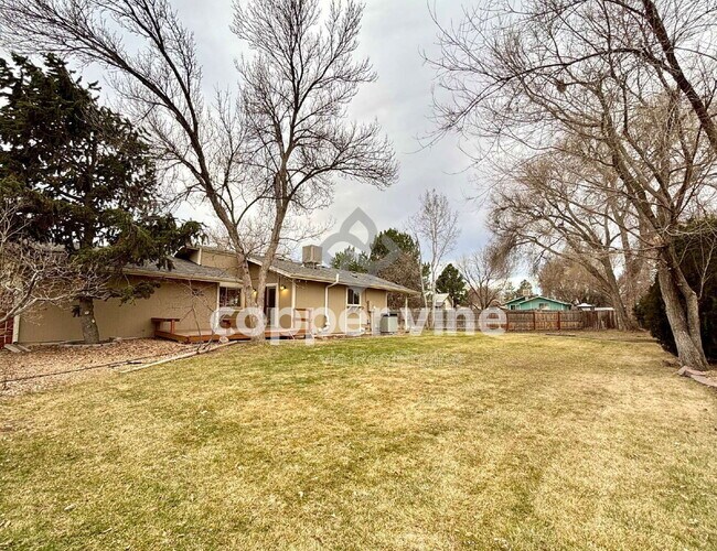 Building Photo - 13145 Hazel Ct