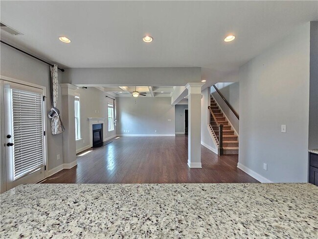 Building Photo - 3218 Leyden Ct