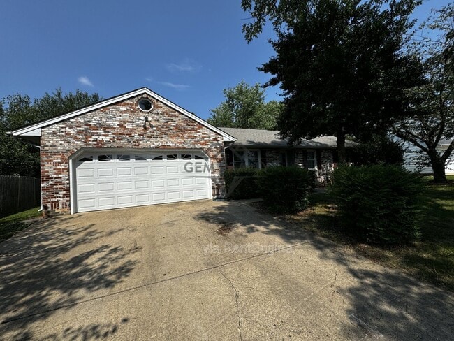 Building Photo - 5088 Blarney St